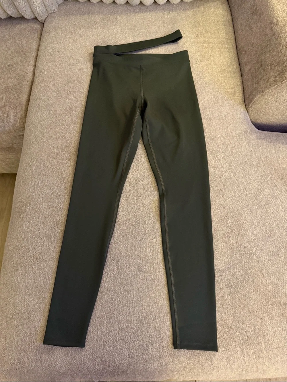 ALO Yoga High-Rise Leggings